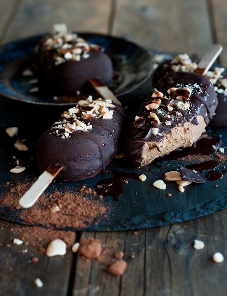 Helado magnum de choco y aguacate Helado magnum chocolate y aguacate