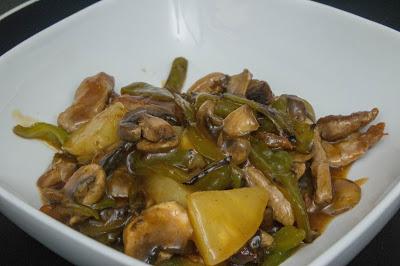 Puntas de solomillo en salsa agridulce de piña Puntas de solomillo en salsa agridulce de piña