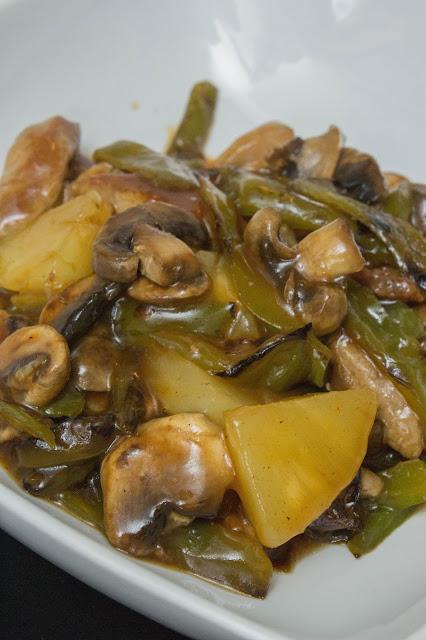 Puntas de solomillo en salsa agridulce de piña Puntas de solomillo en salsa agridulce de piña