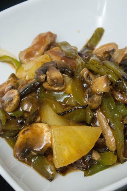 Puntas de solomillo en salsa agridulce de piña Puntas de solomillo en salsa agridulce de piña