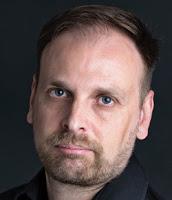 Entrevista a Francisco J. Tapiador (Escritor) Entrevista a Francisco J. Tapiador (Escritor)