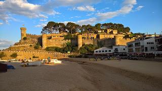 Recorriendo la Costa Braba en verano