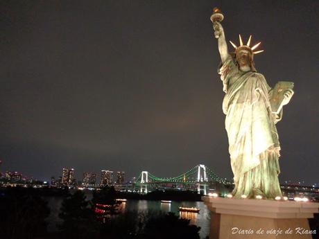 Viaje a Japón. Día 4. Tokyo: Palacio imperial, Meiji Jingu, parque Yoyogi, Takeshita Dori, Omotesando, Shibuya, Odaiba