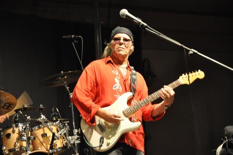 CRÓNICA CONCIERTO ASFALTO Y VARGAS BLUES BAND |BALUARTE DE LA CANDELARIA (CÁDIZ) Javier Vargas