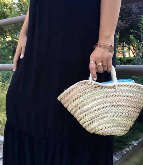 MAXI DRESS+MINI CAPAZO.-