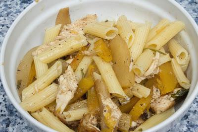 Pasta con pollo, calabaza y pera al módena con albahaca sin gluten