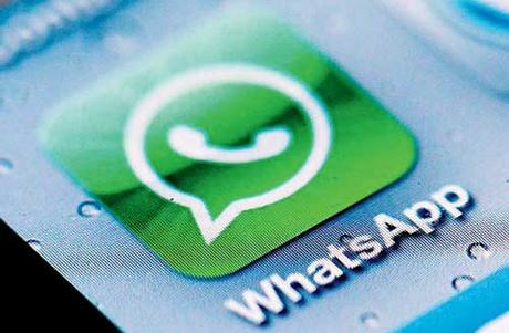 Mira cómo enviar GIFs animados en Whatsapp Mira cómo enviar GIFs animados en Whatsapp