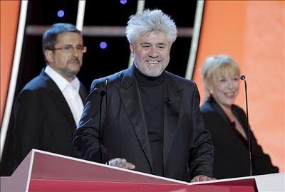 Santiago Segura crítica la aparición en los Goya de Almodovar Santiago Segura crítica la aparición en los Goya de Almodovar