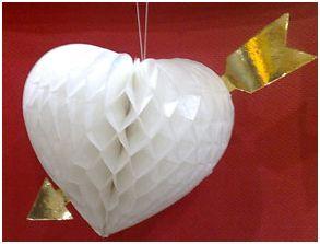 También se puede comprar la decoración de San Valentín. comprar decoracion de san valetin