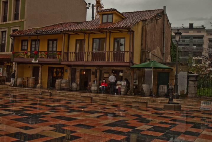 Barrio de Sabugo, del Tayco al café Colón.   Por Max.