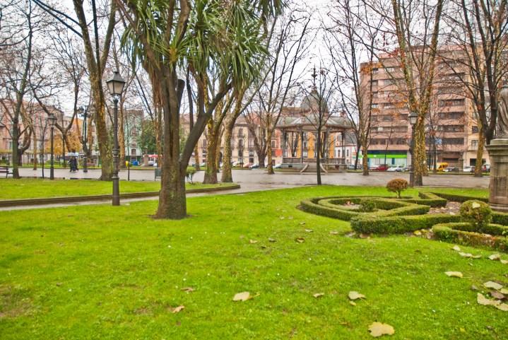 Barrio de Sabugo, del Tayco al café Colón.   Por Max.