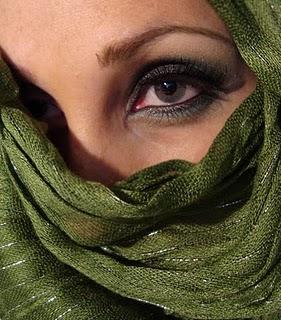 PASO A PASO LOOK VERDE AHUMADO PASO A PASO LOOK VERDE AHUMADO