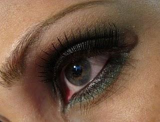 PASO A PASO LOOK VERDE AHUMADO PASO A PASO LOOK VERDE AHUMADO