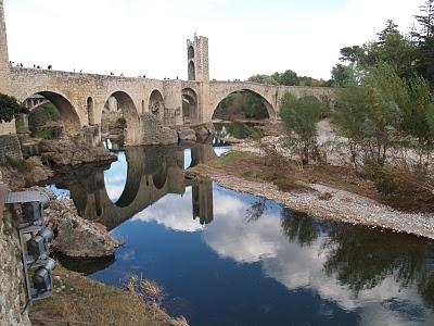 Besalú y su tesoro escondido Besalú y su tesoro escondido