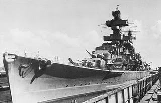 El Admiral Hipper sale a cazar mercantes - 01/02/1941.