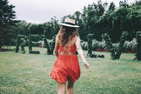 GRLFRND_Revolve_in_The_Hamptons-Denim_Skirt-Outfit-Collage_Vintage-5