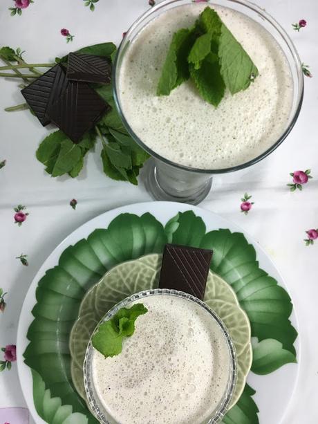 Batido De Menta Con Chocolate Batido De Menta Con Chocolate