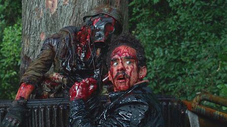 ASH VS EVIL DEAD -TEMPORADA 1- FIRE IN THE HOLE ASH VS EVIL DEAD -TEMPORADA 1- FIRE IN THE HOLE