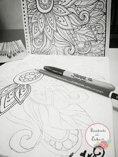 Flor en acrílico con Sharpie Flor en acrílico con Sharpie