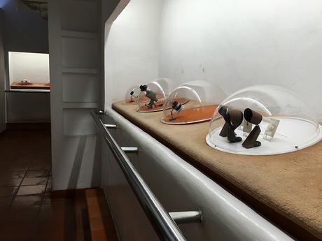 Los increíbles microuniversos de Manuel Ussá Museo Microminiaturas y Macrogigante Manuel Ussá