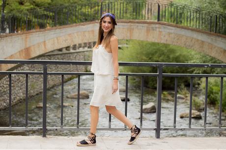 GRANADA DAY 1: WHITE DRESS (PINO GENIL)