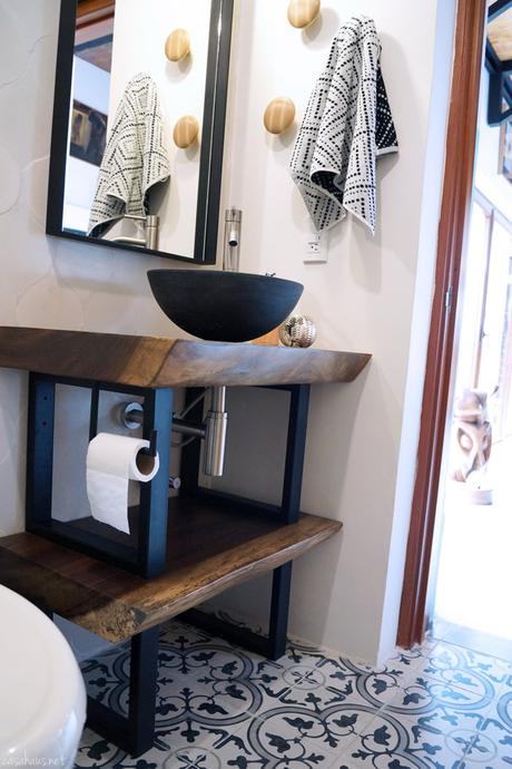 Antes y después: UN TRASTERO CONVERTIDO EN BAÑO DE DISEÑO Antes y después: UN TRASTERO CONVERTIDO EN BAÑO DE DISEÑO