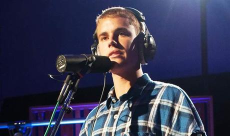 Justin Bieber canta en directo ‘Cold Water’ y versiona ‘Fast Car’ Justin Bieber en Live Lounge