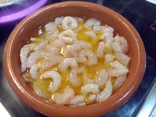 GAMBAS DE MALAGA AL AJILLO (o en su lugar LANGOSTINOS)