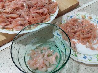 GAMBAS DE MALAGA AL AJILLO (o en su lugar LANGOSTINOS)