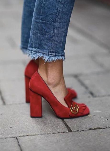 Queremos unos zapatos rojos! Queremos unos zapatos rojos!