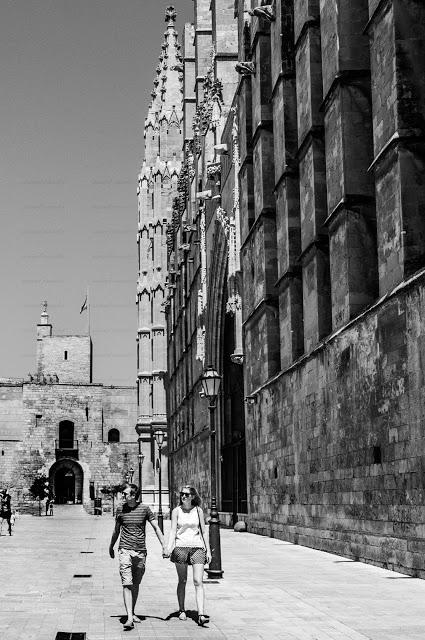 CALLEJEANDO POR PALMA DE MALLORCA