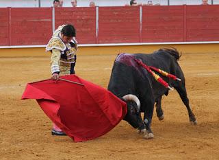 LÓPEZ SIMÓN Y EL CORDOBÉS, A HOMBROS EN PRIEGO