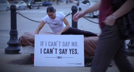 Una impactante campaña contra los abusos sexuales: “Si no puedo decir no, no puedo decir sí” Una impactante campaña contra los abusos sexuales: “Si no puedo decir no, no puedo decir sí”