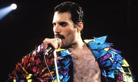 Queens-Freddie-Mercury-in-014-1.jpg