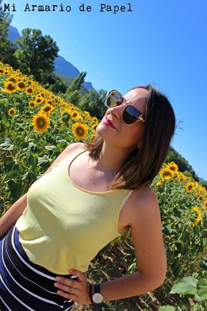 Cómo Combinar una Falda de Tubo con Rayas - 2 Cómo Combinar una Falda de Tubo con Rayas - 2