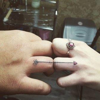 Alternativa a la alianza de boda…tatua tu anillo de boda! arrow-wedding-ring-tatoo