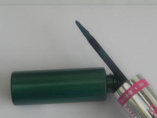 Eyeliners dobles de Debby + eyeliner Essence...Entre la decepción y el aprecio (review + swatches) Eyeliners dobles de Debby + eyeliner Essence...Entre la decepción y el aprecio (review + swatches)