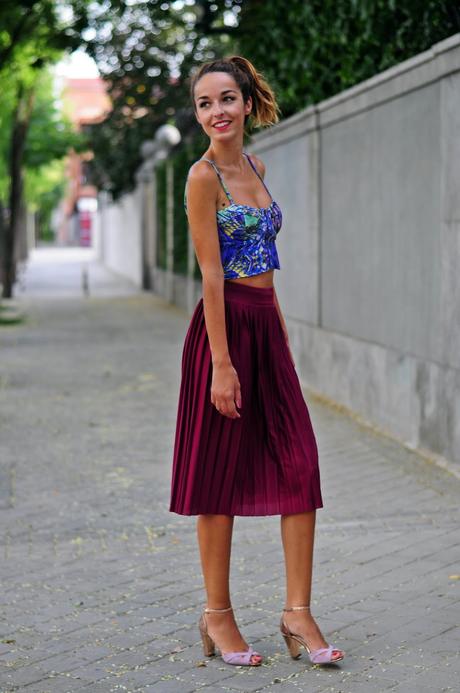 FALDA MIDI + CROP TOP