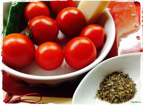 Ensalada de cherrys, guindilla y queso Ingredientes