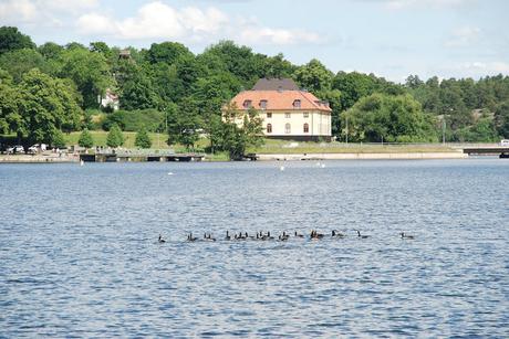 METRO DE ESTOCOLMO Y DROTTNINGHOLM METRO DE ESTOCOLMO Y DROTTNINGHOLM