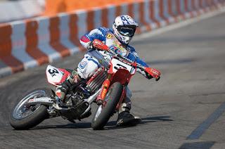 Supermoto