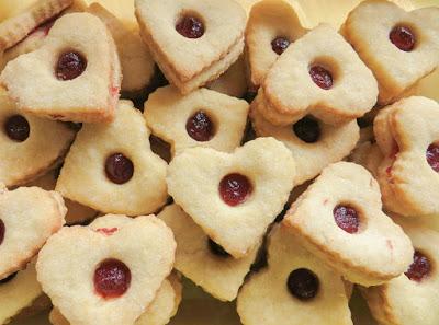 Galletas linzer con mermelada de frambuesa galletas linzer con mermelada de frambuesa