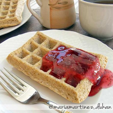 ¿Qué desayuno? Cinco ideas fáciles y ricas Dieta Dukan, desayunos: gofres de salvado de avena con mermelada de chía