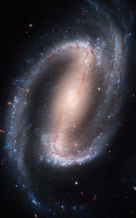 La galaxia espiral barrada NGC 1300
