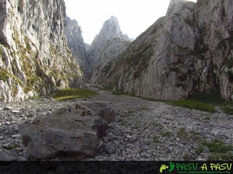 Estrechez de la canal de Piedra Bellida.