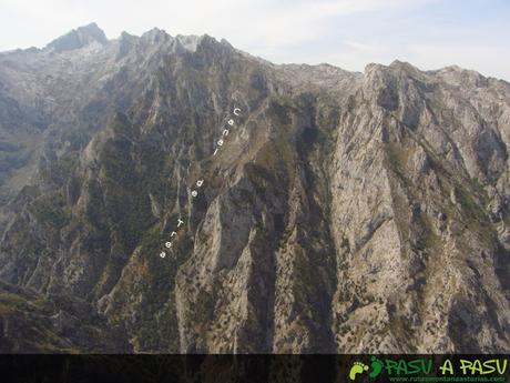 Vista de la Canal de Trea desde Piedra Bellida