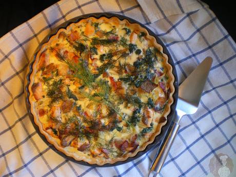 Pastel de salmón con espinacas y setas