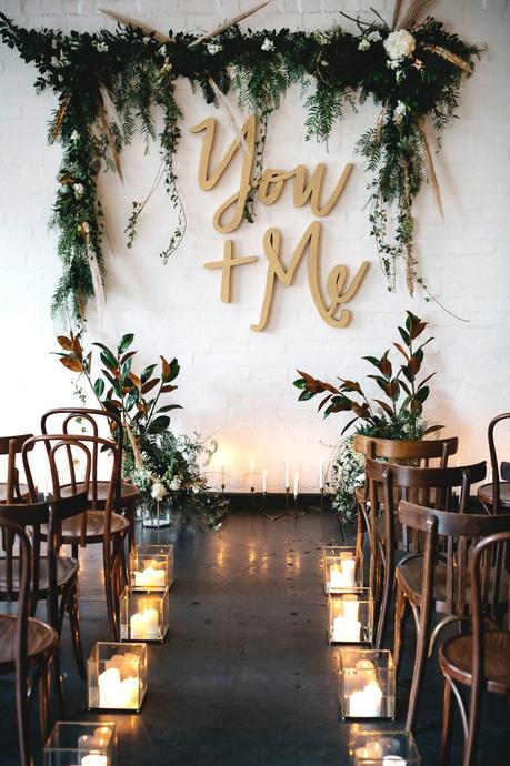 You+Me. Una Boda Industrial en Tonos Dorados