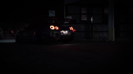 Doczilla. Un Nissan GTR Liberty Walk un tanto especial.