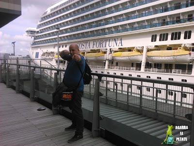 EMBARQUE EN ÁMSTERDAM EMBARQUE EN ÁMSTERDAM